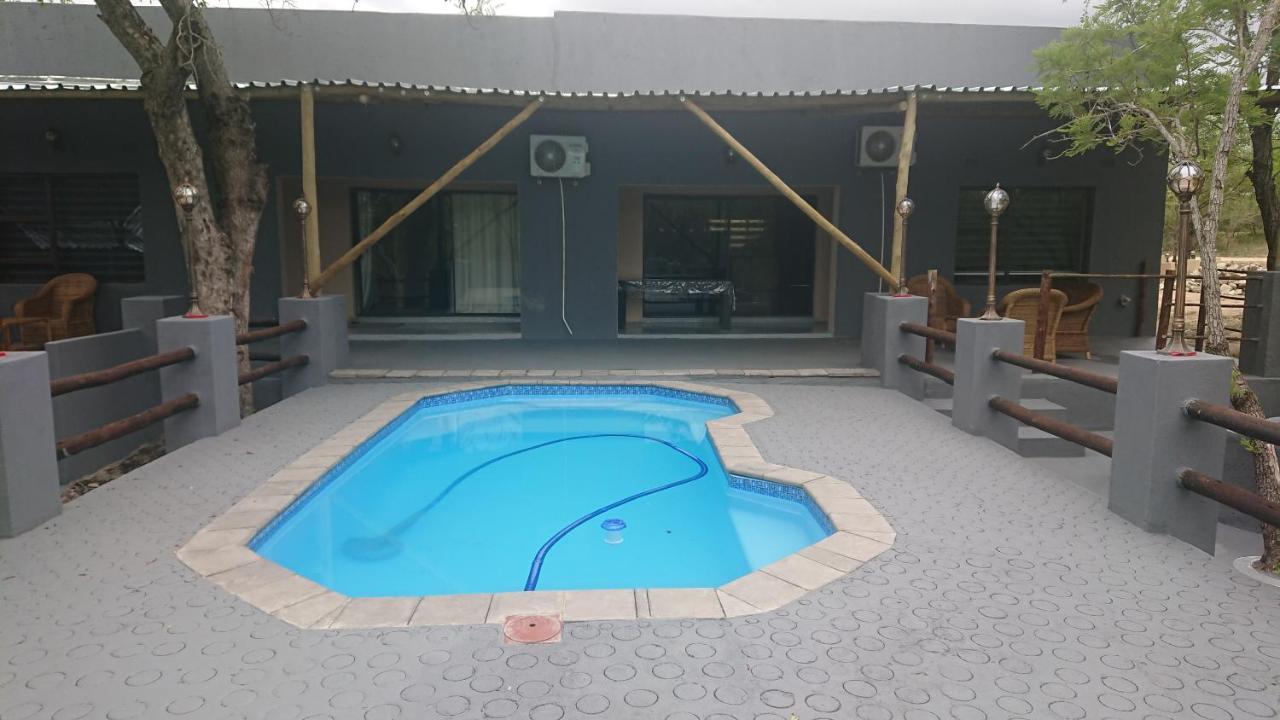 Svh Bush Lodge Marloth Park Exterior photo