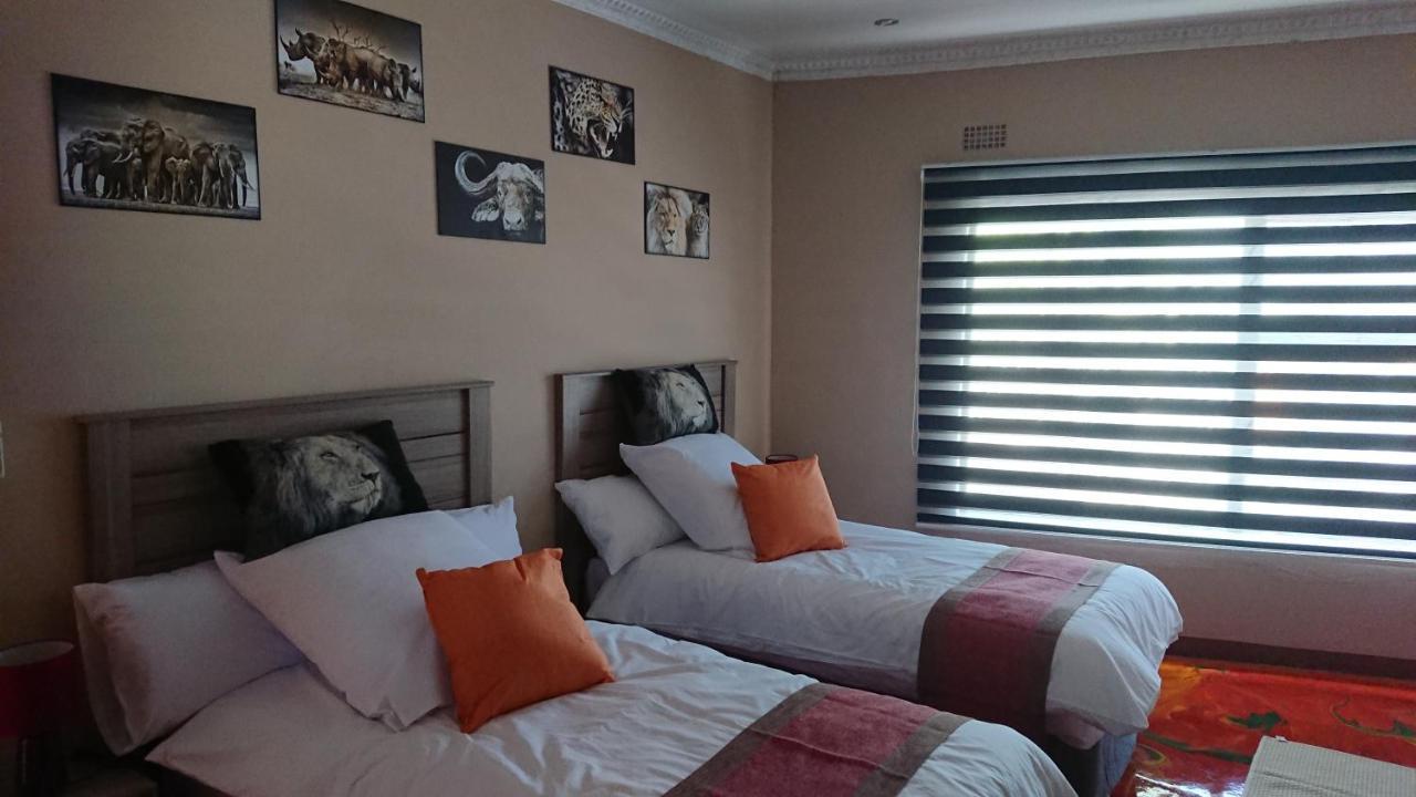 Svh Bush Lodge Marloth Park Exterior photo