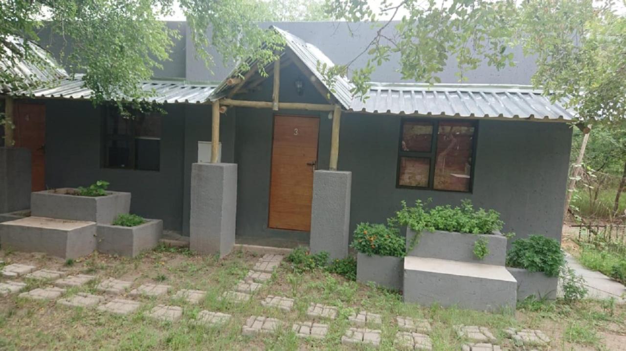 Svh Bush Lodge Marloth Park Exterior photo